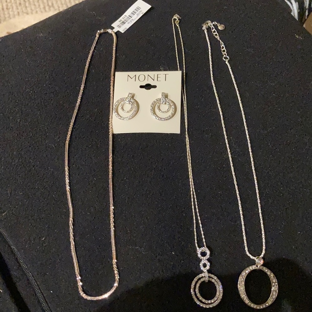 Costume Jewelry Bundle - Picture 1 of 7
